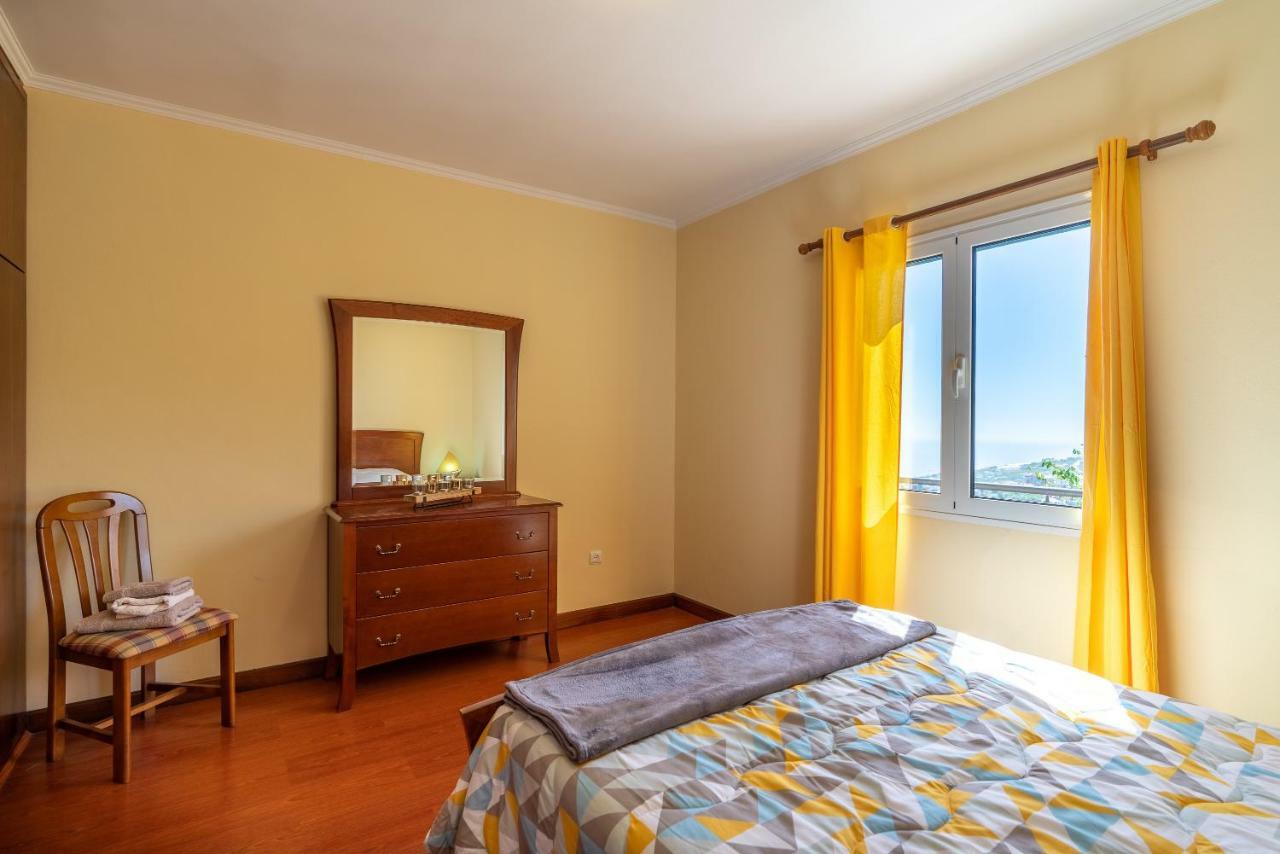 Villa Madeira House à Calheta  Extérieur photo